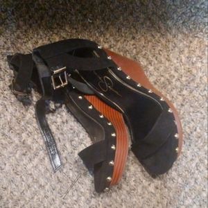 Jessica Simpson Jaylow Wedges